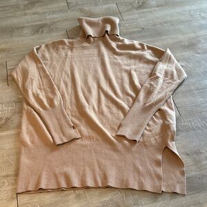 H&M Beige Turtleneck Sweater